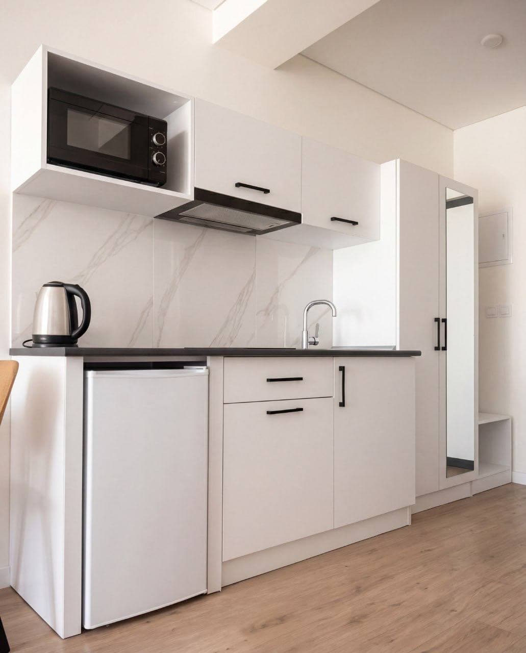 Квартира, 65 м² — Адлиа 1