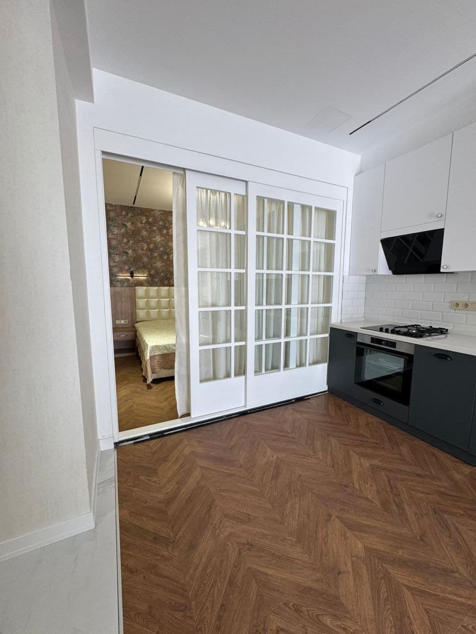 Apartment, 55 m² — St. Griboedova 21