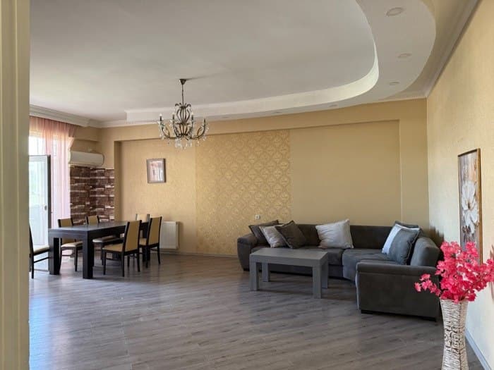 Apartment, 117 m² — St. Gotua 1